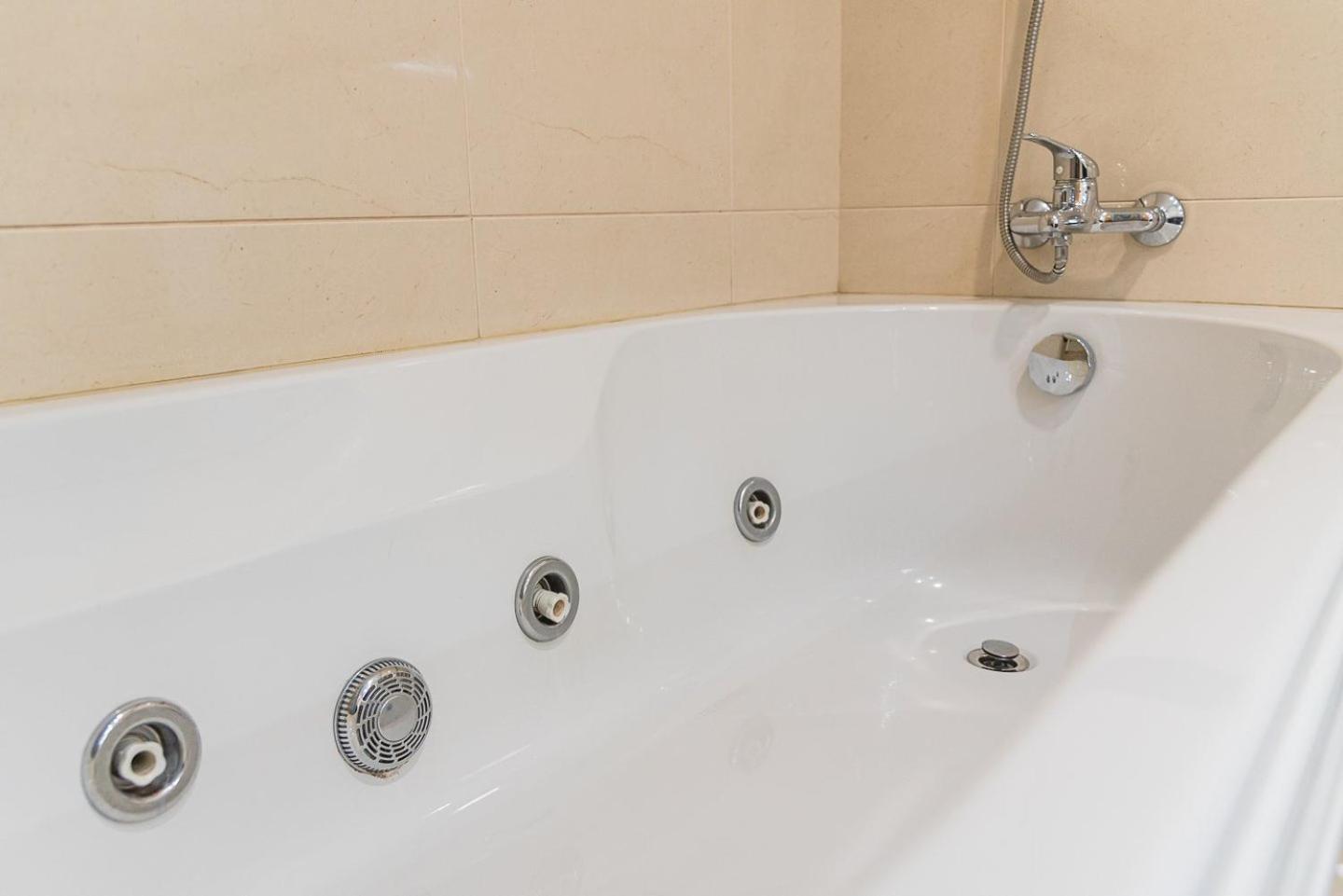 Guestready - Luxe Living By The Pool Apartman Póvoa de Varzim Kültér fotó