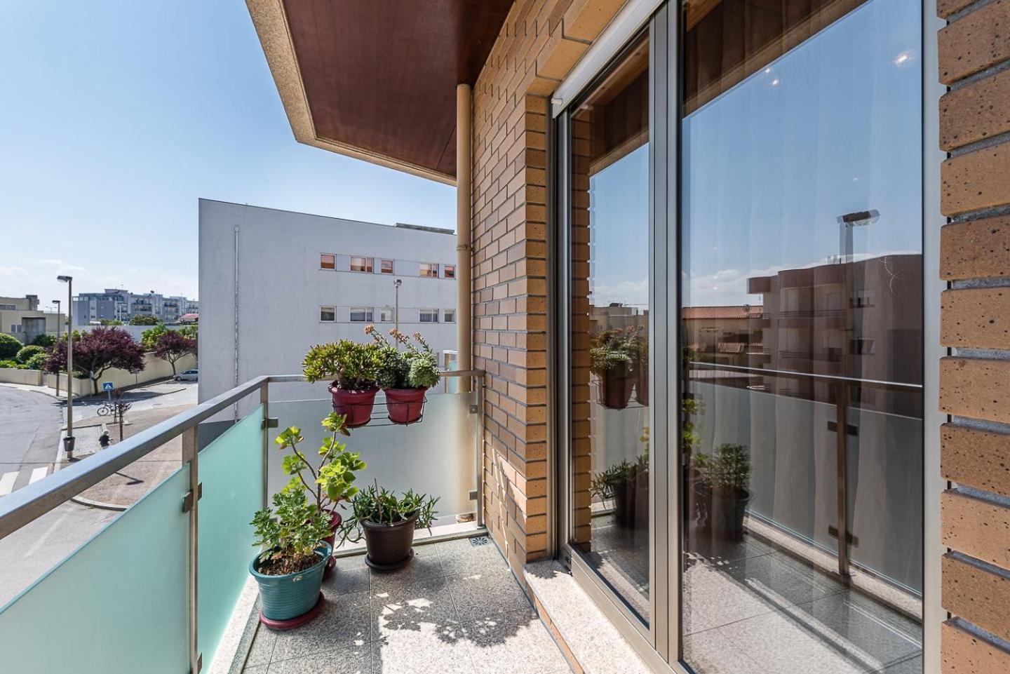 Guestready - Luxe Living By The Pool Apartman Póvoa de Varzim Kültér fotó