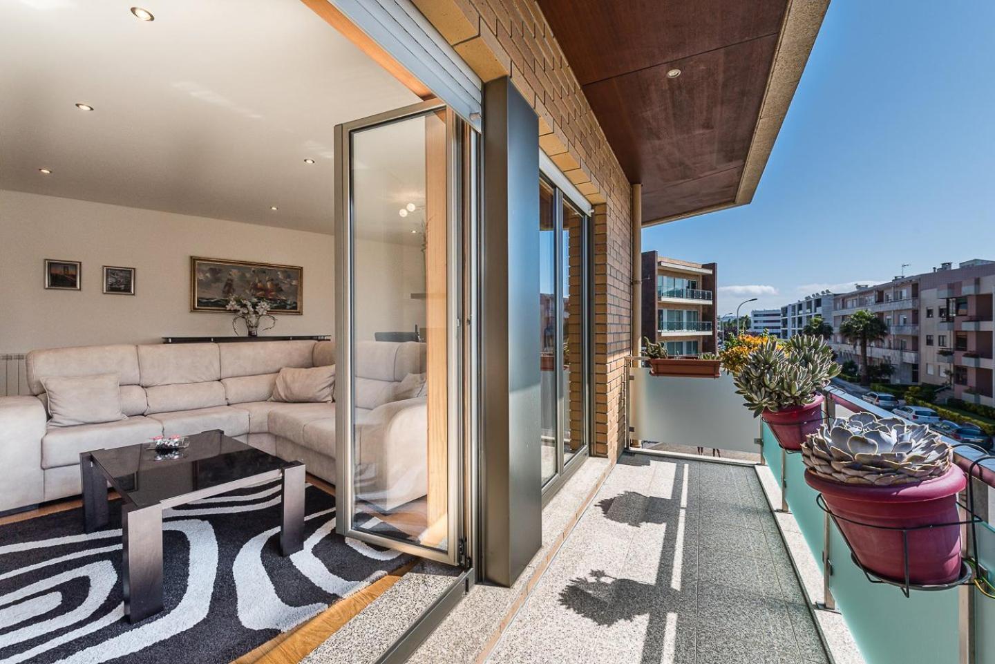 Guestready - Luxe Living By The Pool Apartman Póvoa de Varzim Kültér fotó